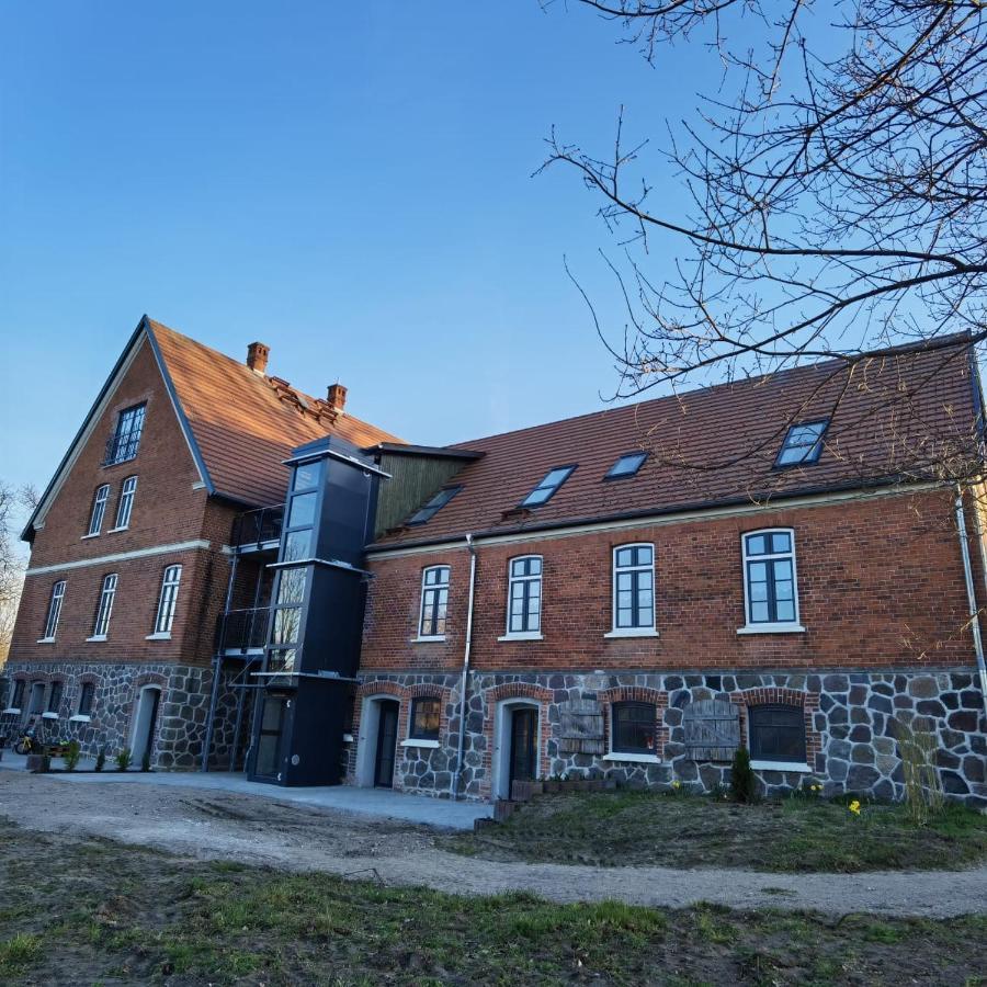 Inspektorenhaus Dobbin Ferienpension Exterior foto